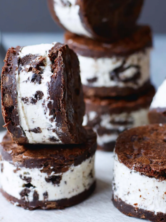 Brownie Ice Cream Sandwiches