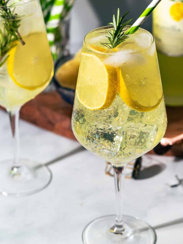 Limoncello Spritz