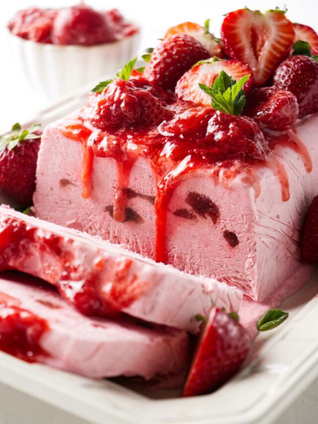 Creamy Strawberry Semifreddo Recipe