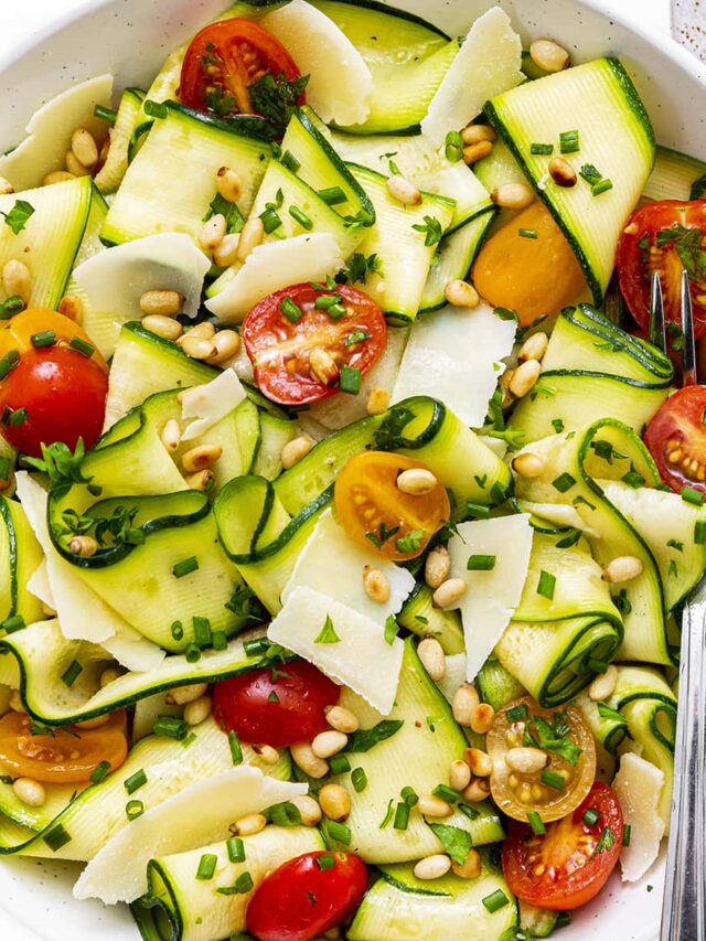 Fresh & Healthy Greek Zucchini Salad Recipe